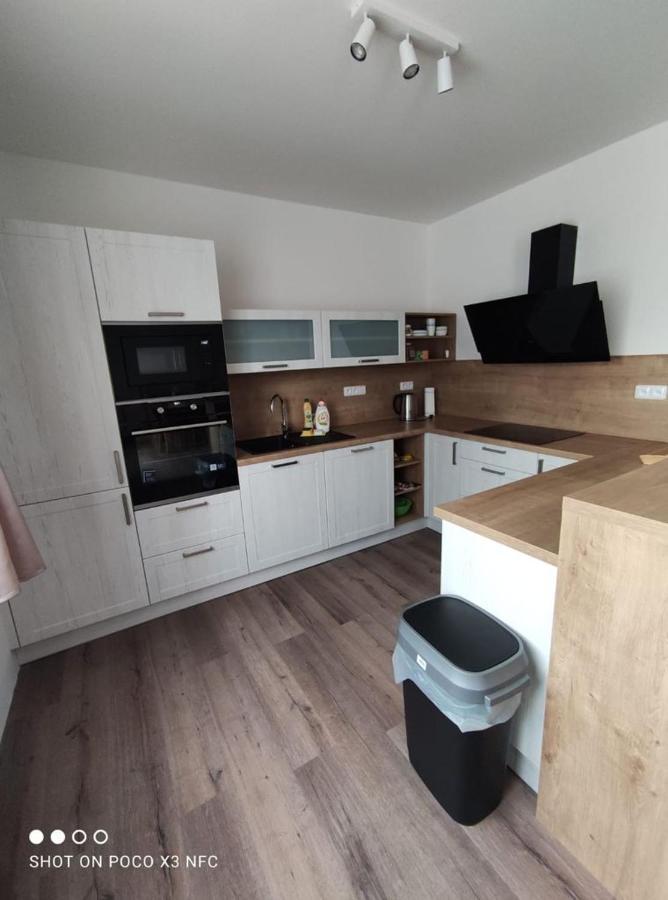 Apartman Kuba Frymburk Exterior photo